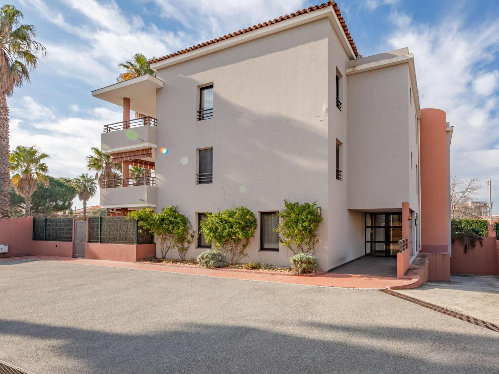 Santa Monica-2 By Interhome